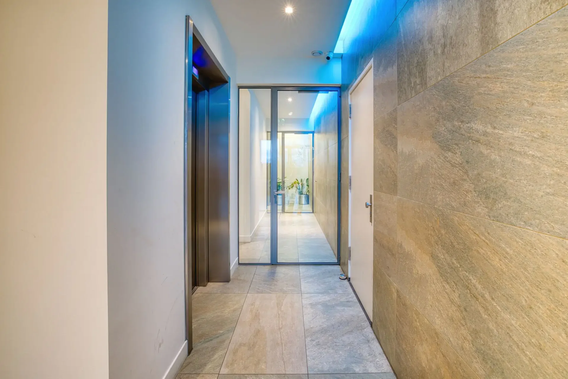 Foto van de Appartement gelegen aan de Dr. Lelykade in Den Haag