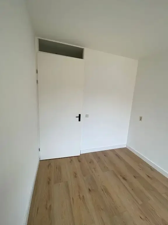 Foto van de Appartement gelegen aan de Evertsweertplantsoen in Amsterdam