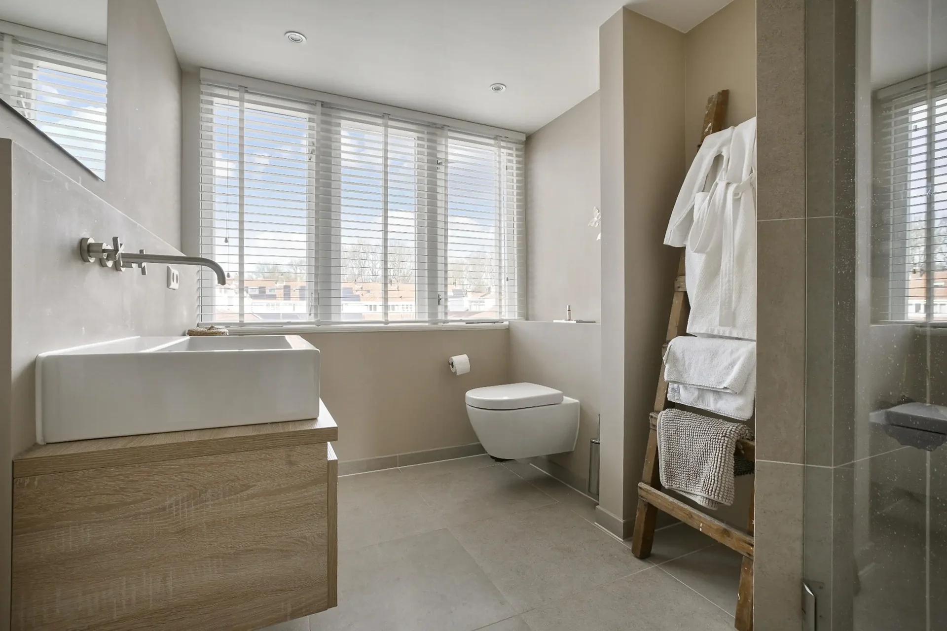 Foto van de Appartement gelegen aan de Van IJsselsteinlaan in Amstelveen