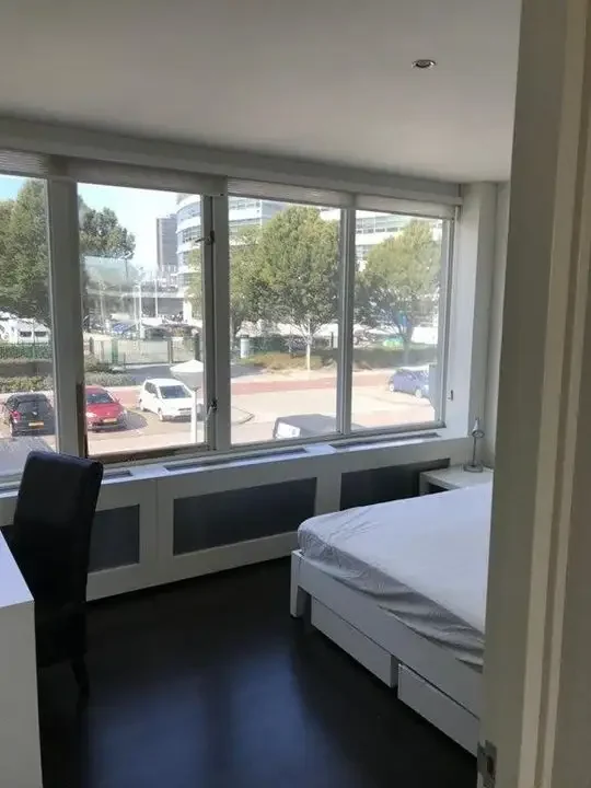 Foto van de Appartement gelegen aan de Kabelweg in Amsterdam