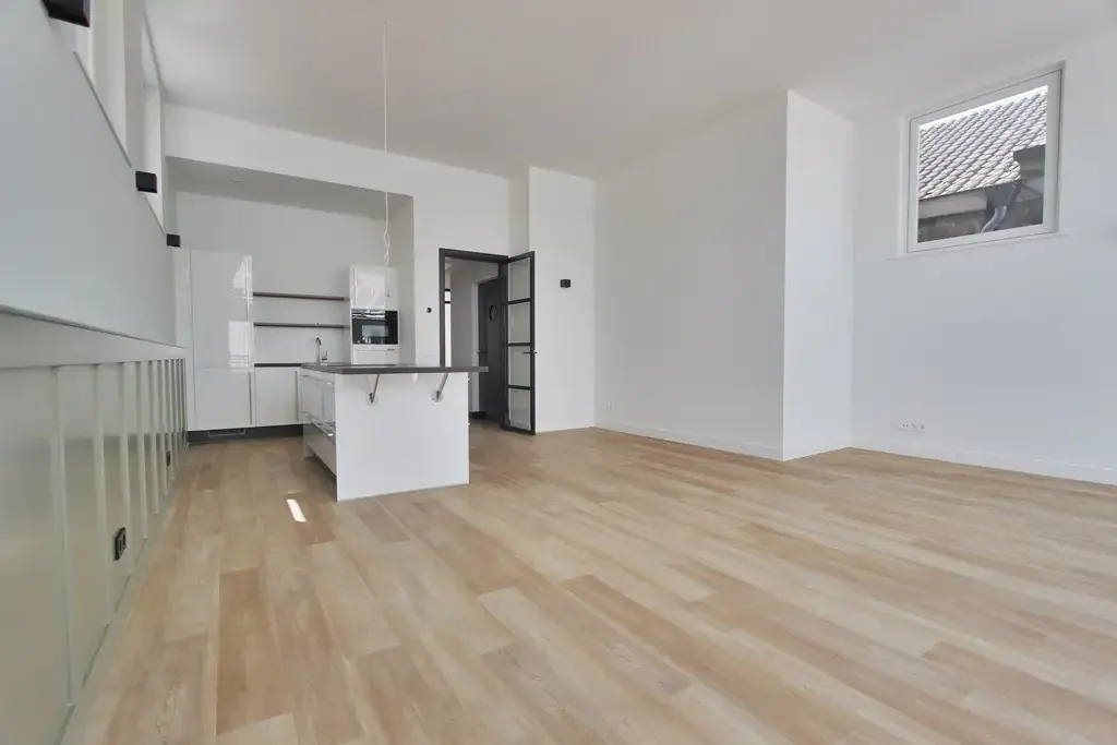 Foto van de Appartement gelegen aan de Nieuwezijds Voorburgwal in Amsterdam