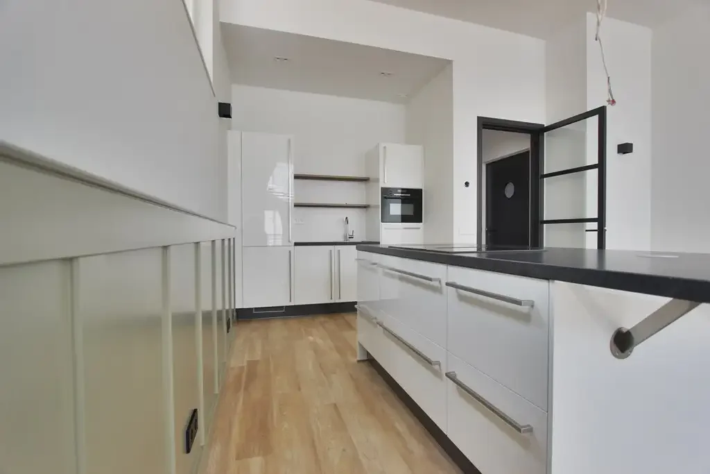 Foto van de Appartement gelegen aan de Nieuwezijds Voorburgwal in Amsterdam