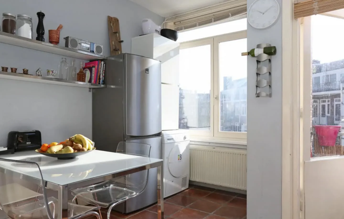 Foto van de Kamer gelegen aan de Aalsmeerweg in Amsterdam