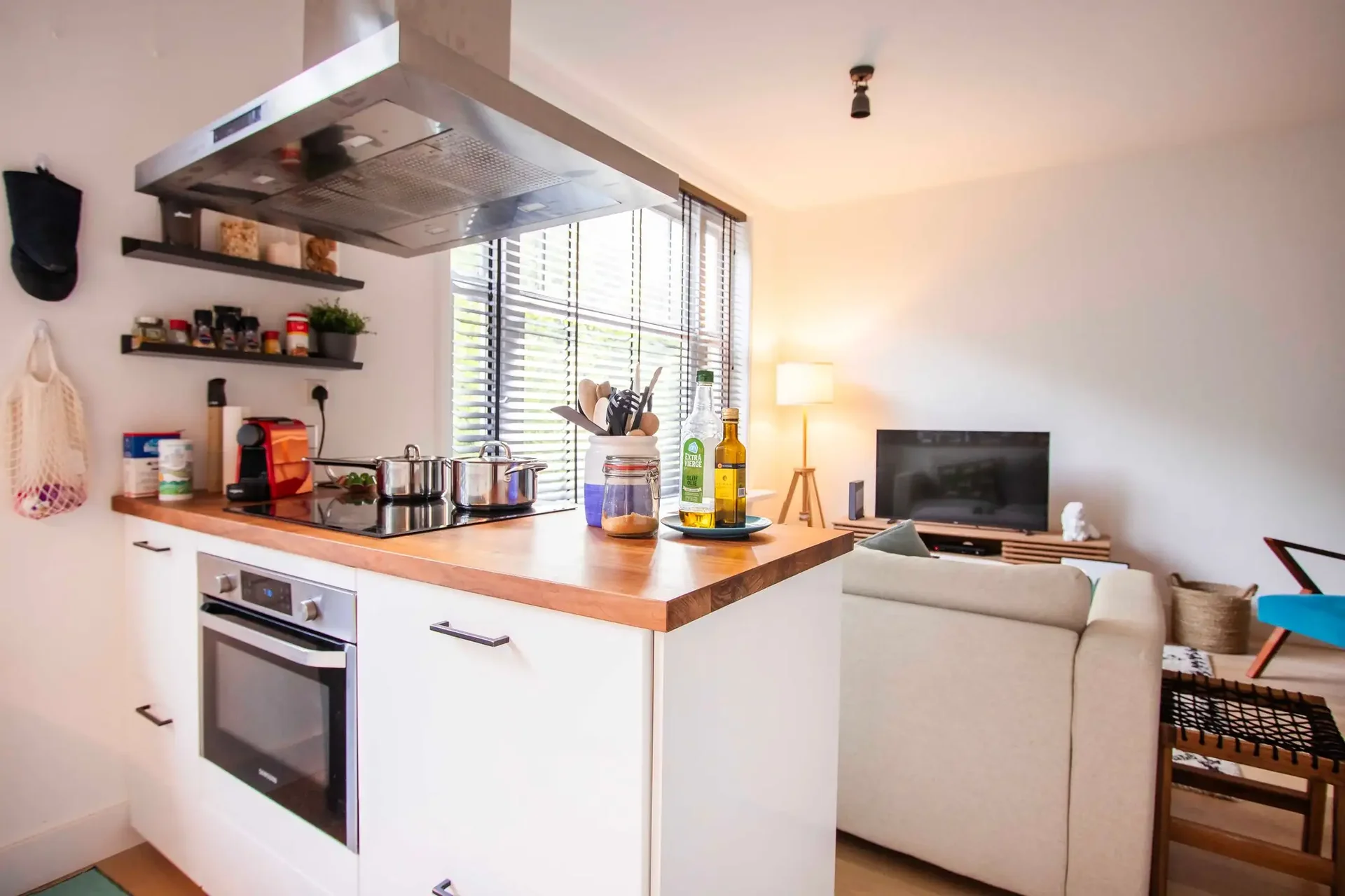 Foto van de Appartement gelegen aan de Willem de Zwijgerlaan in Amsterdam