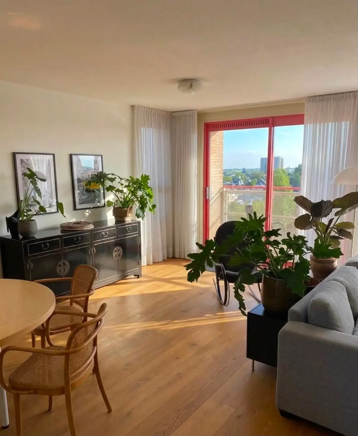 Foto van de Appartement gelegen aan de Donker Curtiusstraat in Den Haag