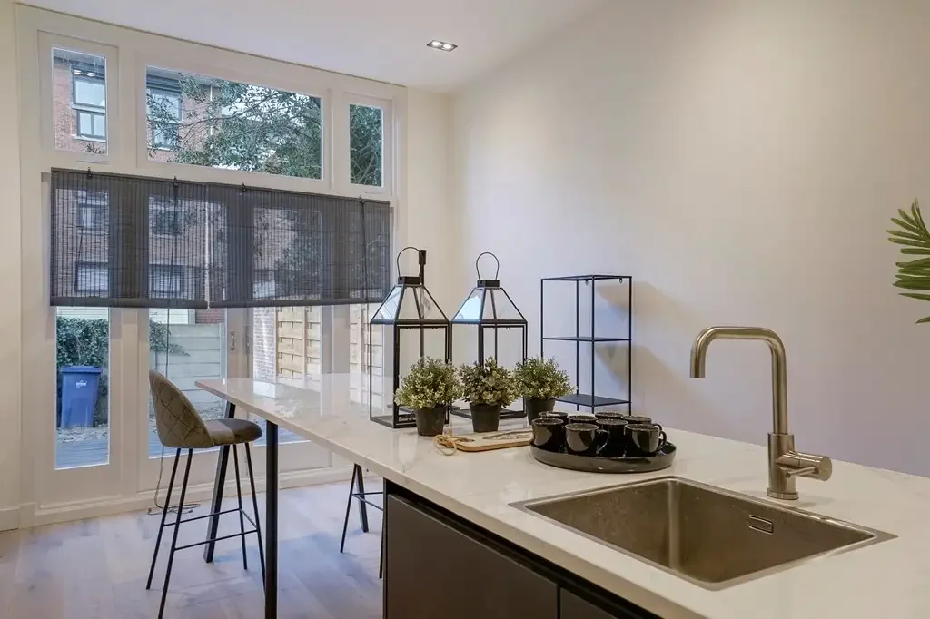 Foto van de Appartement gelegen aan de Buitenhof in Den Haag