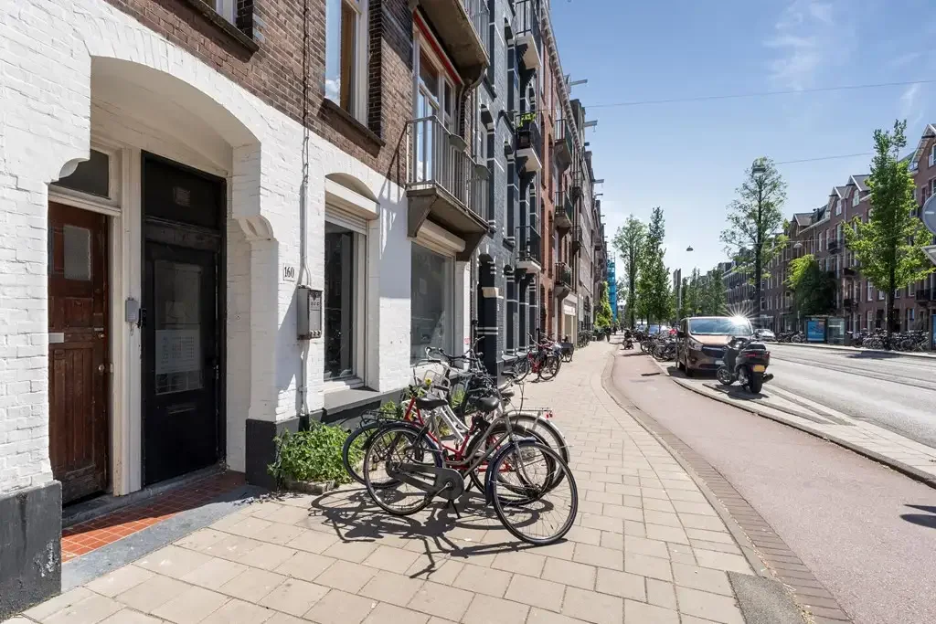 Foto van de Appartement gelegen aan de Admiraal De Ruijterweg in Amsterdam
