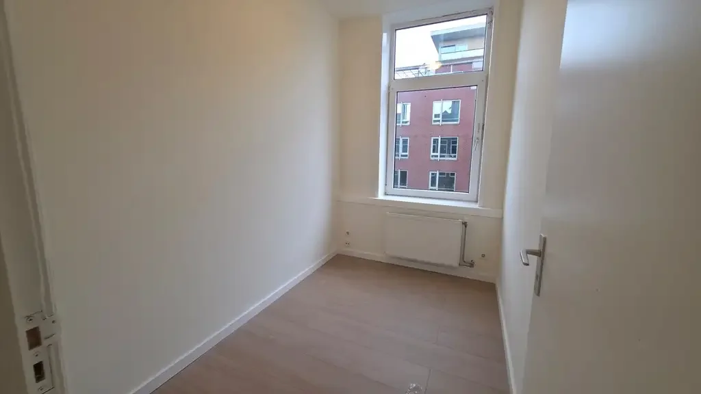 Foto van de Appartement gelegen aan de Hilledijk in Rotterdam