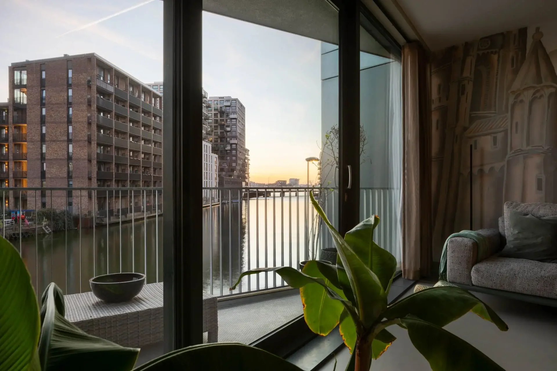 Foto van de Appartement gelegen aan de Conny Stuartstraat in Amsterdam