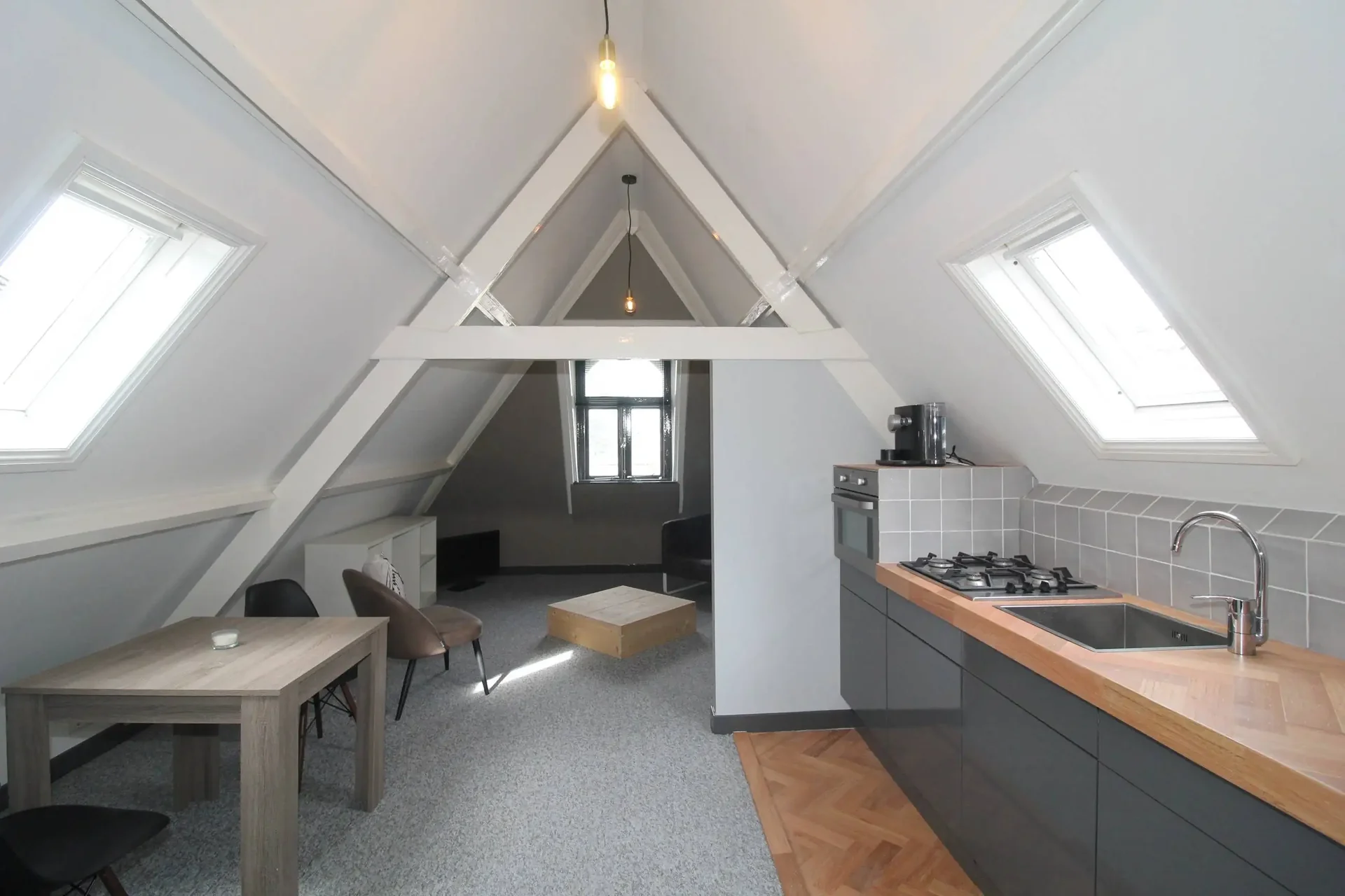Foto van de Appartement gelegen aan de Laan van Meerdervoort in Den Haag