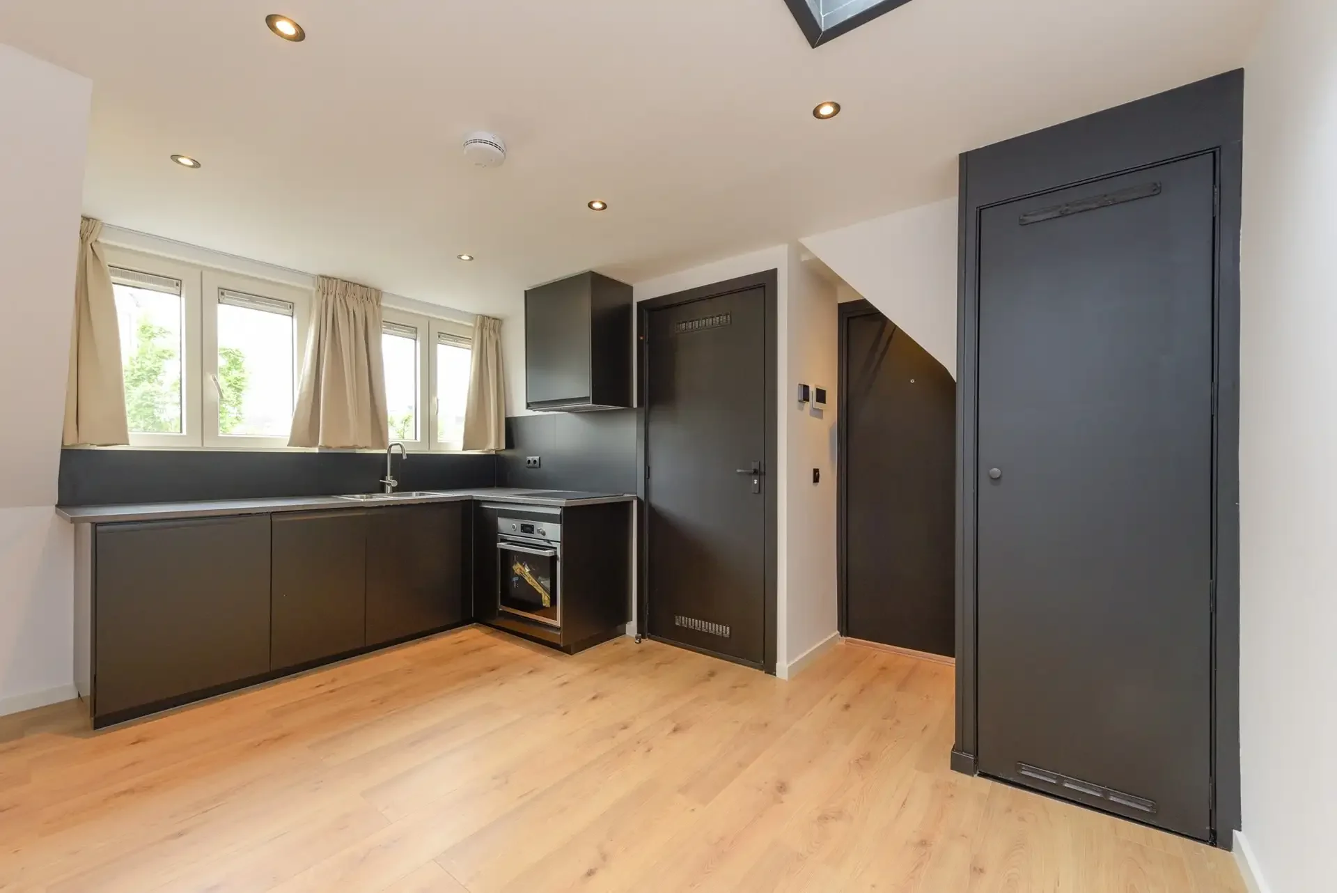 Foto van de Appartement gelegen aan de 1e Middellandstraat in Rotterdam