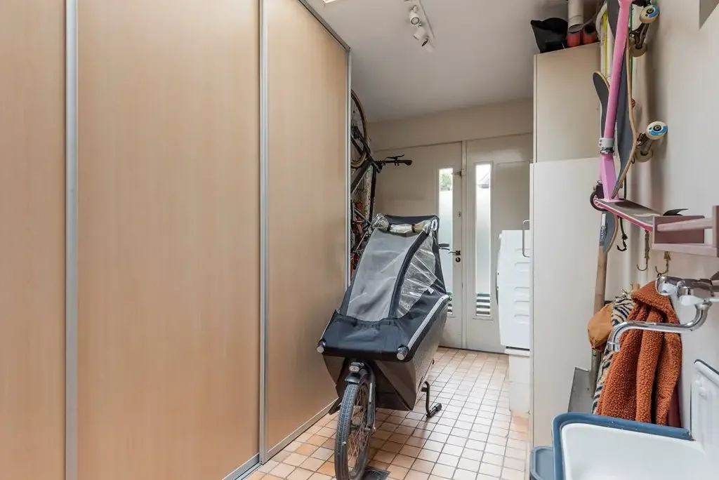 geblurde versie van de foto als achtergrond