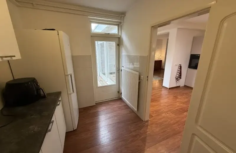 geblurde versie van de foto als achtergrond