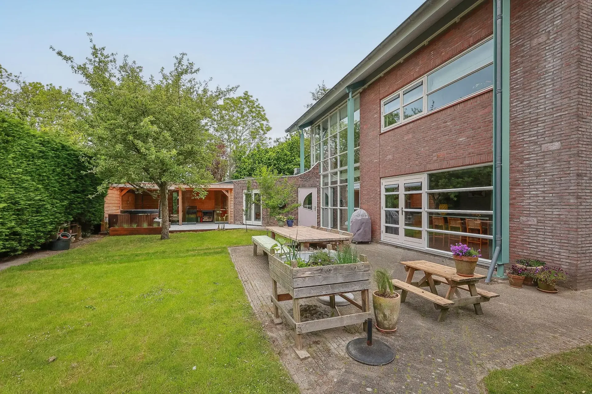geblurde versie van de foto als achtergrond
