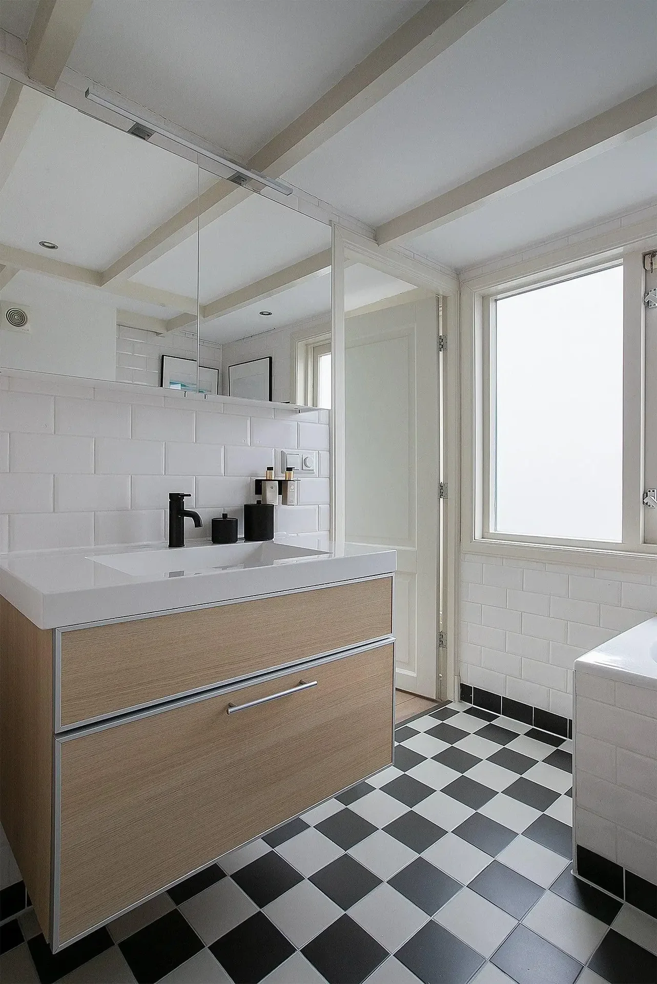 Foto van de Appartement gelegen aan de Stolwijkstraat in Amsterdam