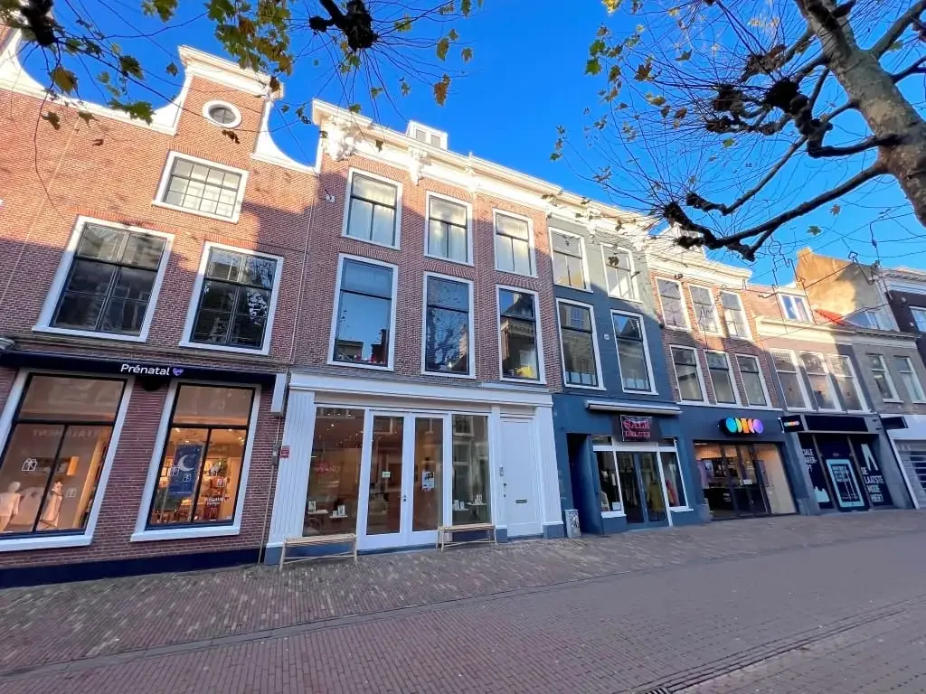 Foto van de Appartement gelegen aan de Grote Houtstraat in Haarlem