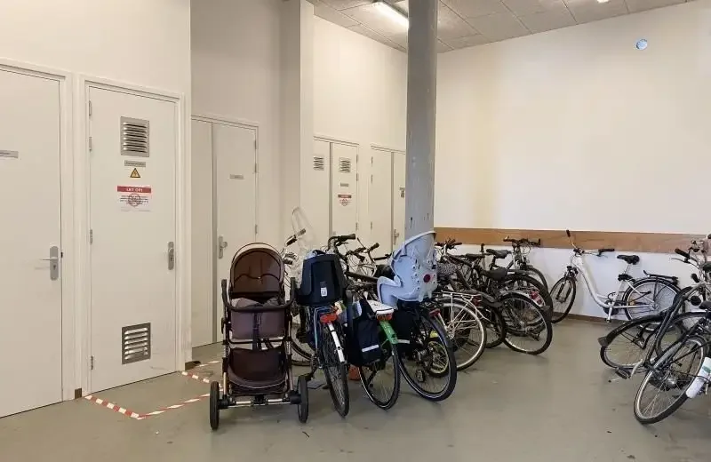 geblurde versie van de foto als achtergrond