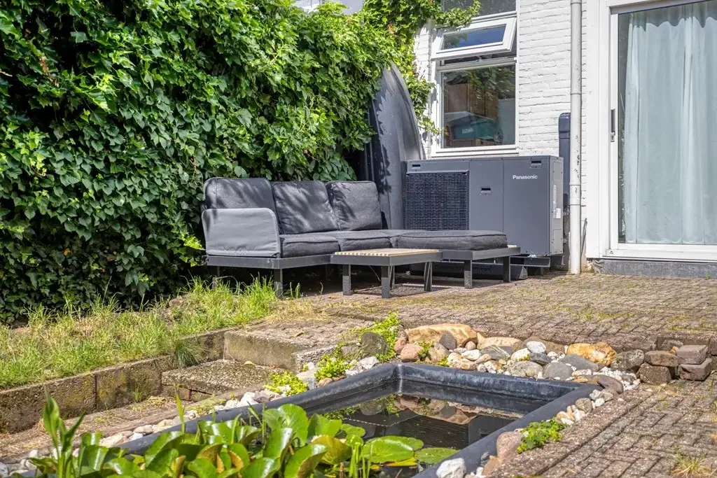 geblurde versie van de foto als achtergrond