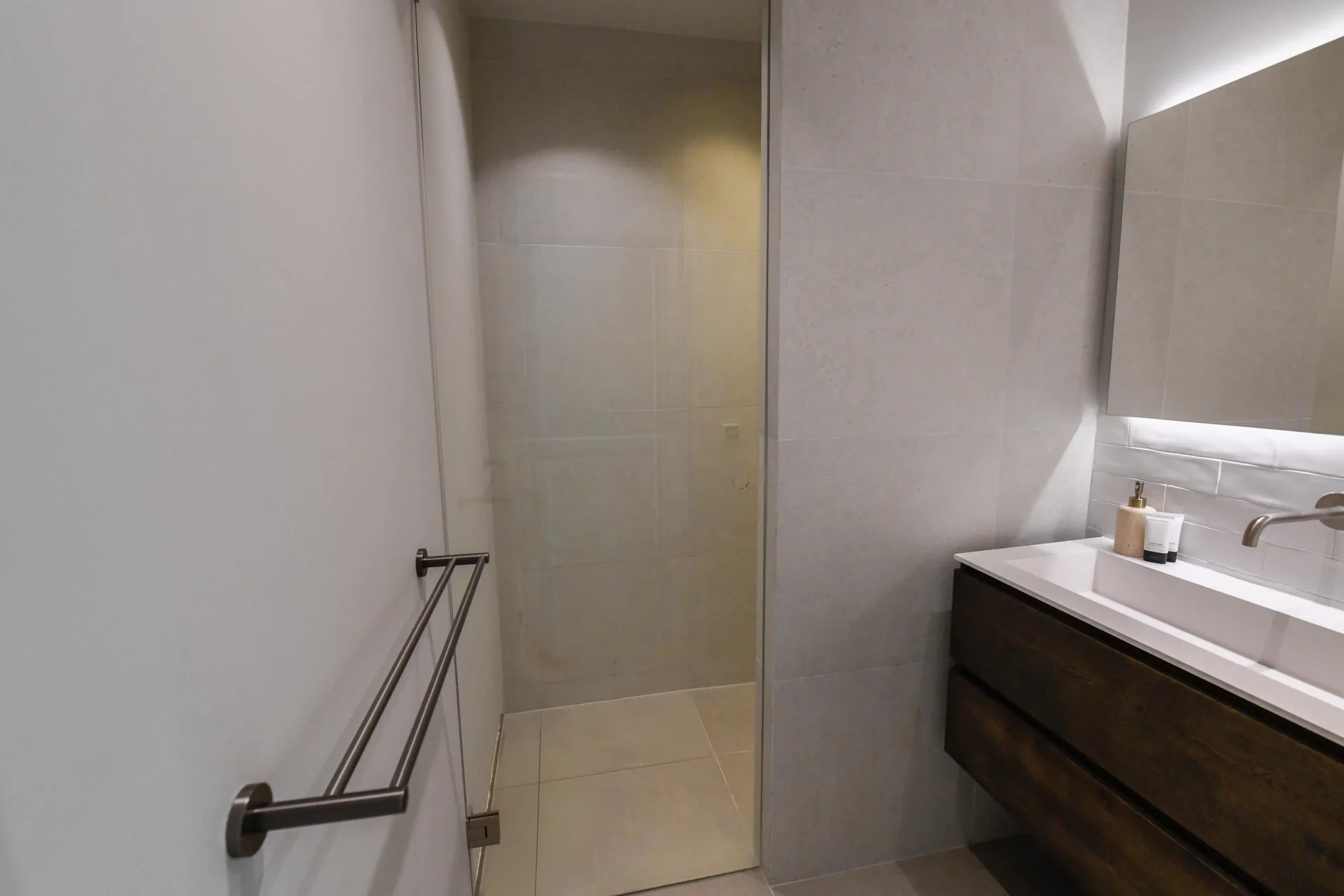 Foto van de Appartement gelegen aan de Wilhelminastraat in Amsterdam