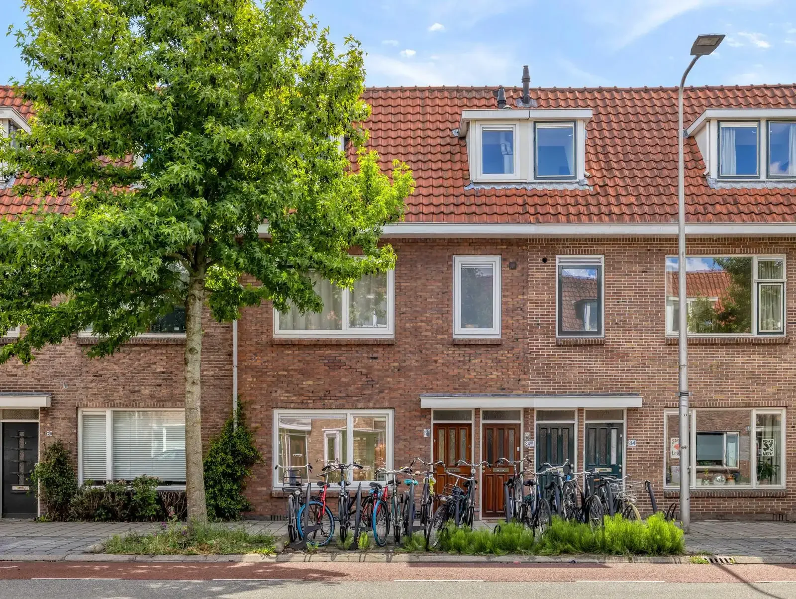 geblurde versie van de foto als achtergrond