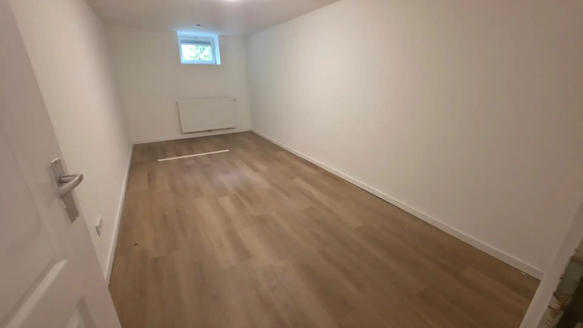 Foto van de Appartement gelegen aan de Mathenesserweg in Rotterdam