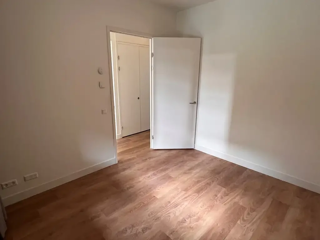 Foto van de Appartement gelegen aan de Hellingstraat in Amsterdam