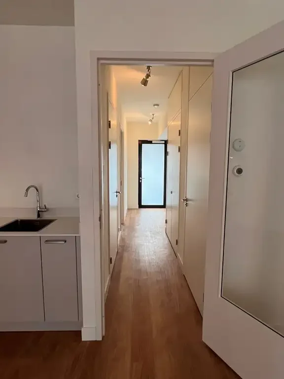 Foto van de Appartement gelegen aan de Hellingstraat in Amsterdam