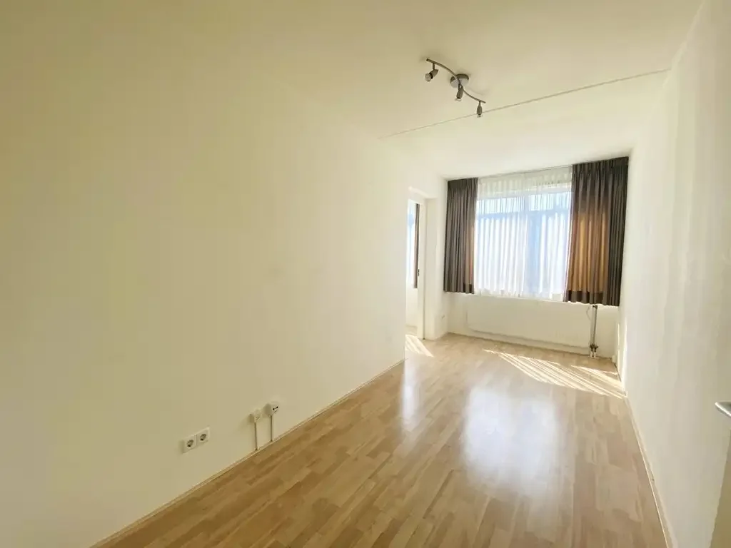 Foto van de Appartement gelegen aan de Martini van Geffenstraat in Amsterdam