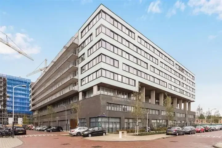 Foto van de Appartement gelegen aan de Martini van Geffenstraat in Amsterdam