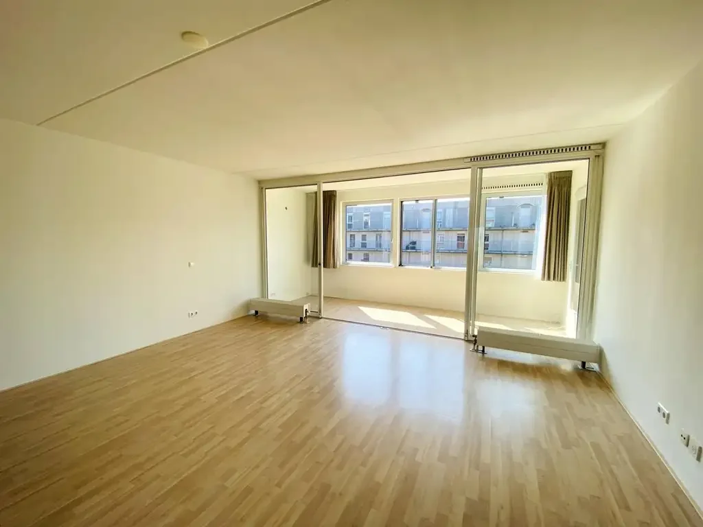Foto van de Appartement gelegen aan de Martini van Geffenstraat in Amsterdam
