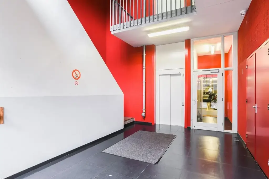 Foto van de Appartement gelegen aan de Martini van Geffenstraat in Amsterdam