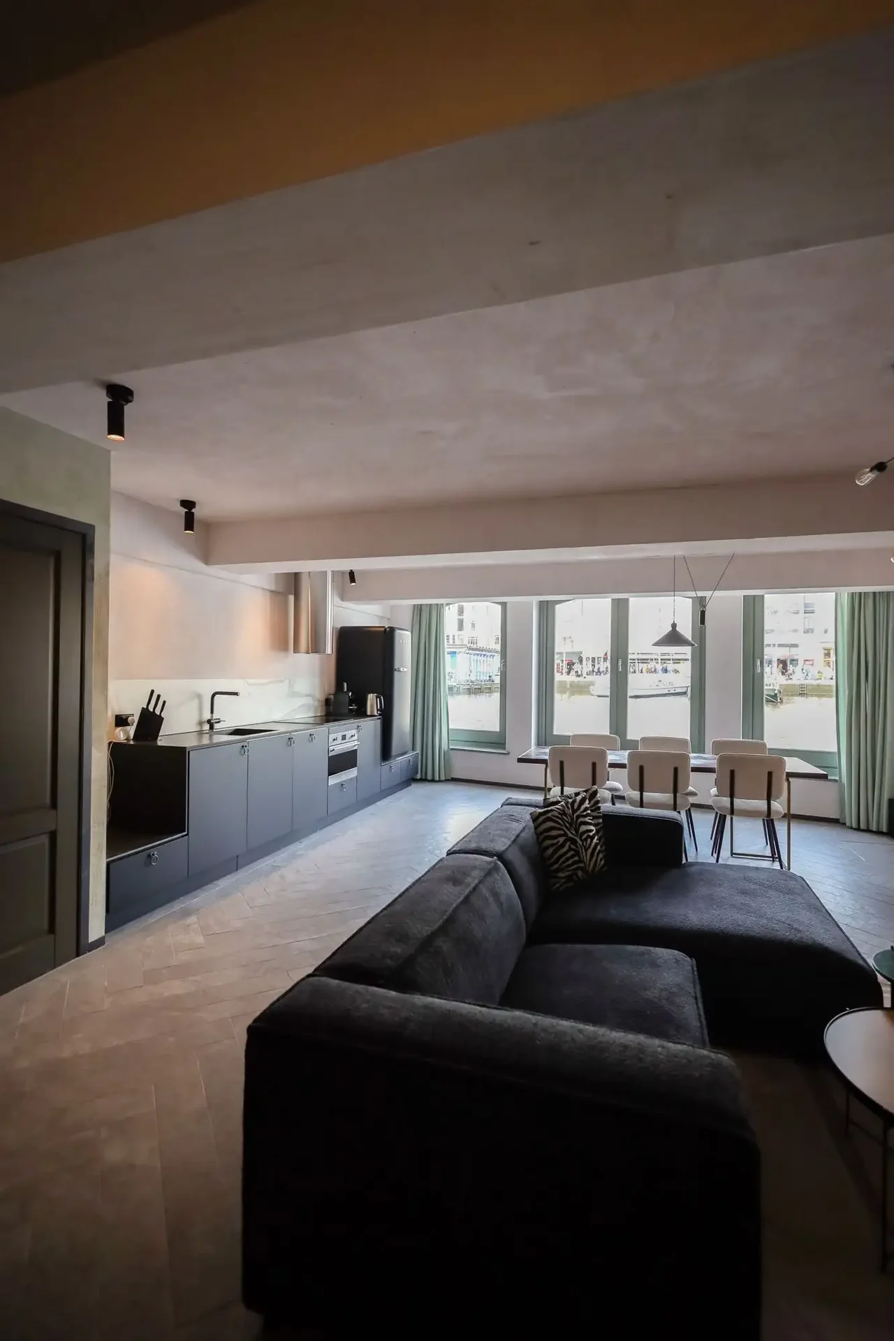 Foto van de Appartement gelegen aan de Warmoesstraat in Amsterdam