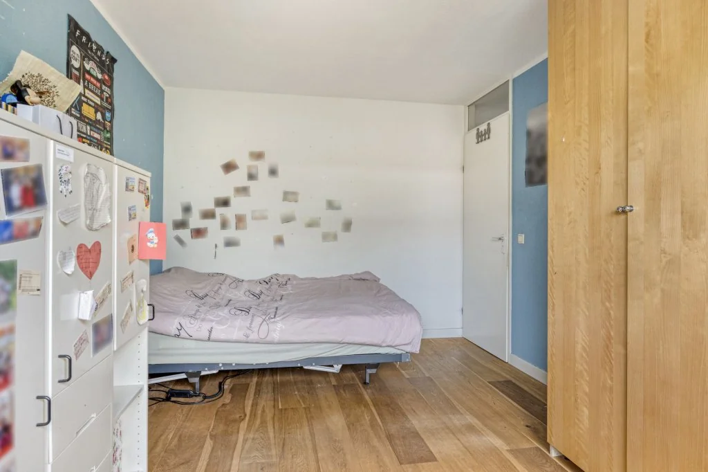 geblurde versie van de foto als achtergrond