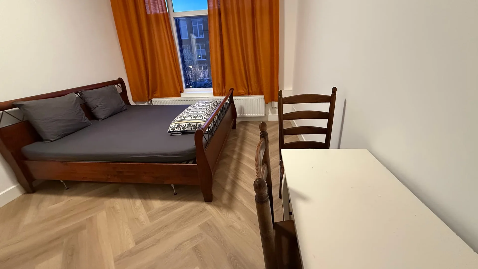 Foto van de Kamer gelegen aan de Copernicuslaan in Den Haag