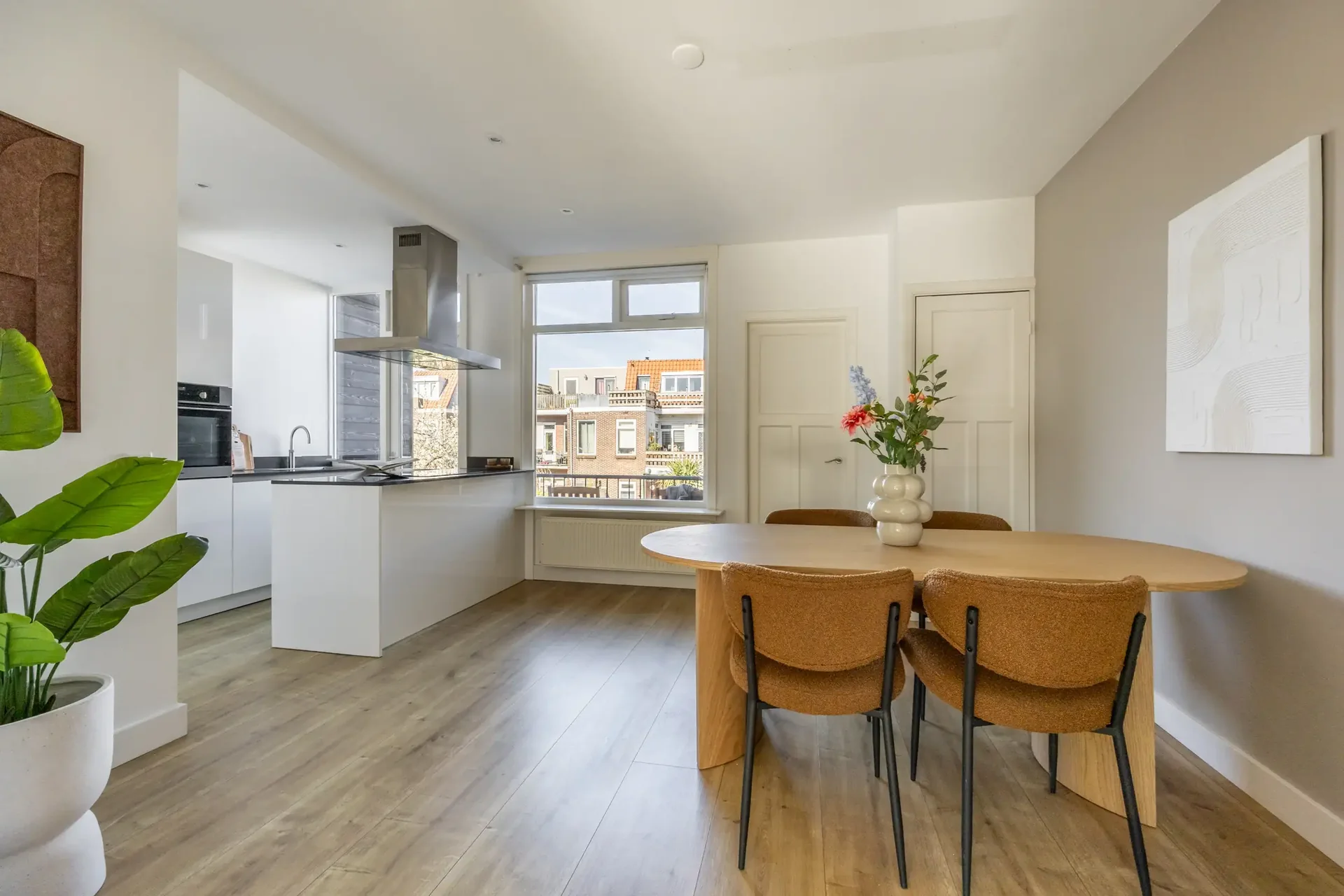 Foto van de Appartement gelegen aan de Ben Viljoenstraat in Haarlem