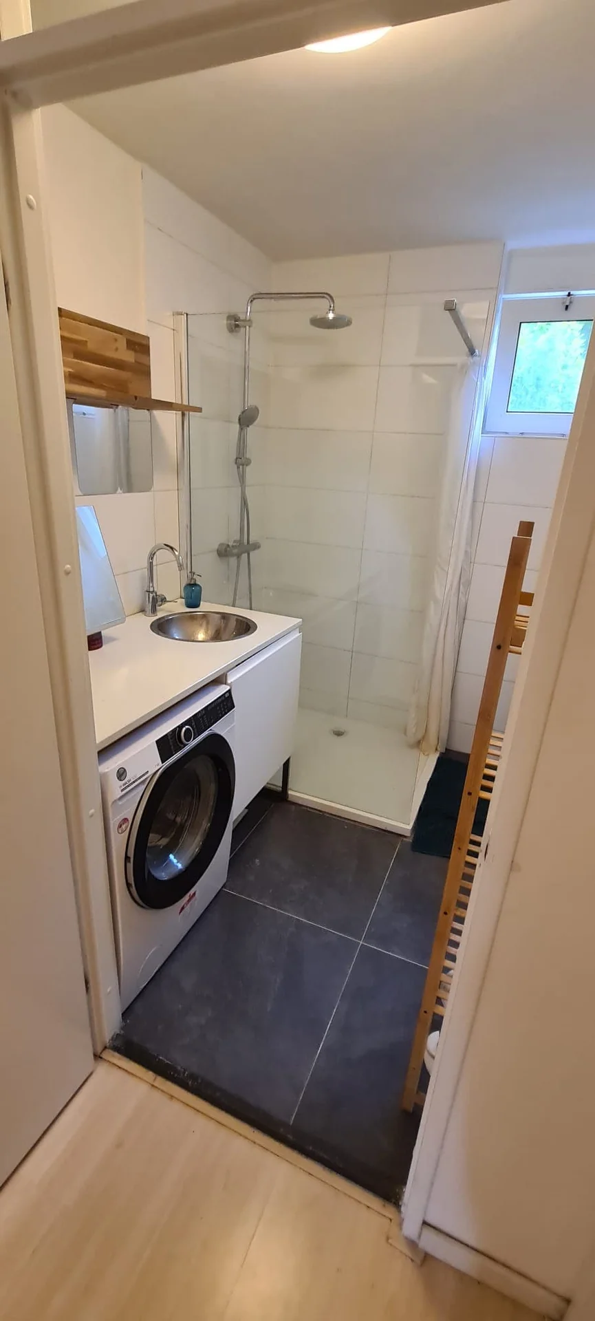 Foto van de Appartement gelegen aan de Woelwijkstraat in Rotterdam
