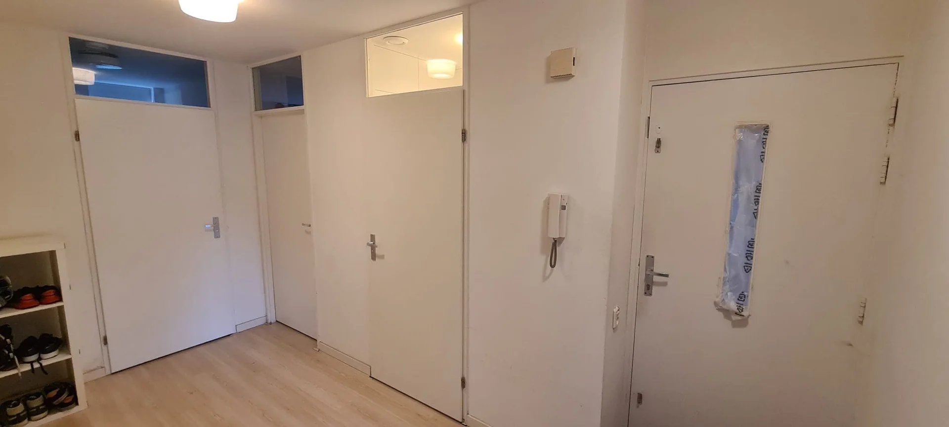 Foto van de Appartement gelegen aan de Woelwijkstraat in Rotterdam