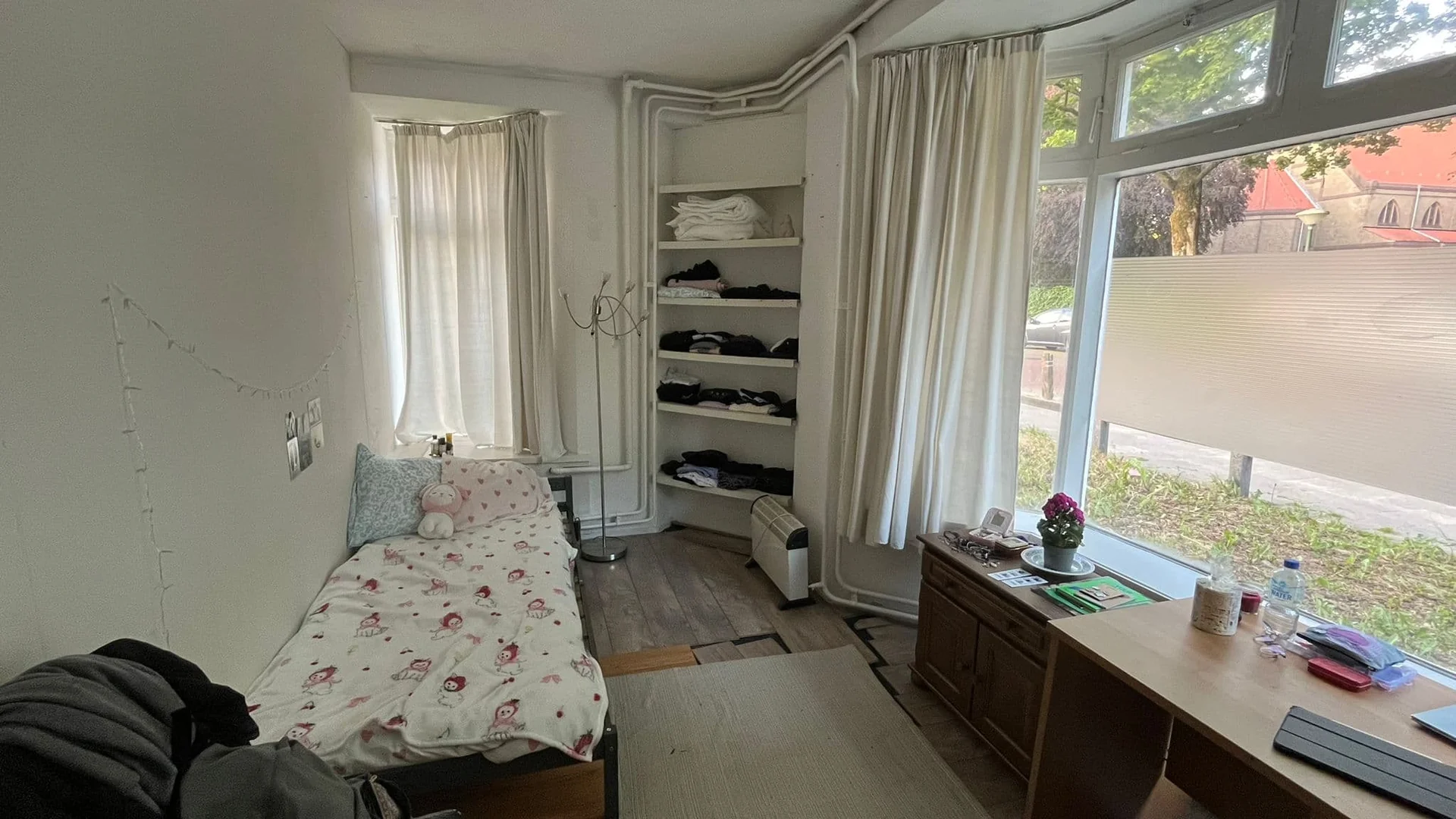 Foto van de Kamer gelegen aan de Bergen op Zoomstraat in Eindhoven