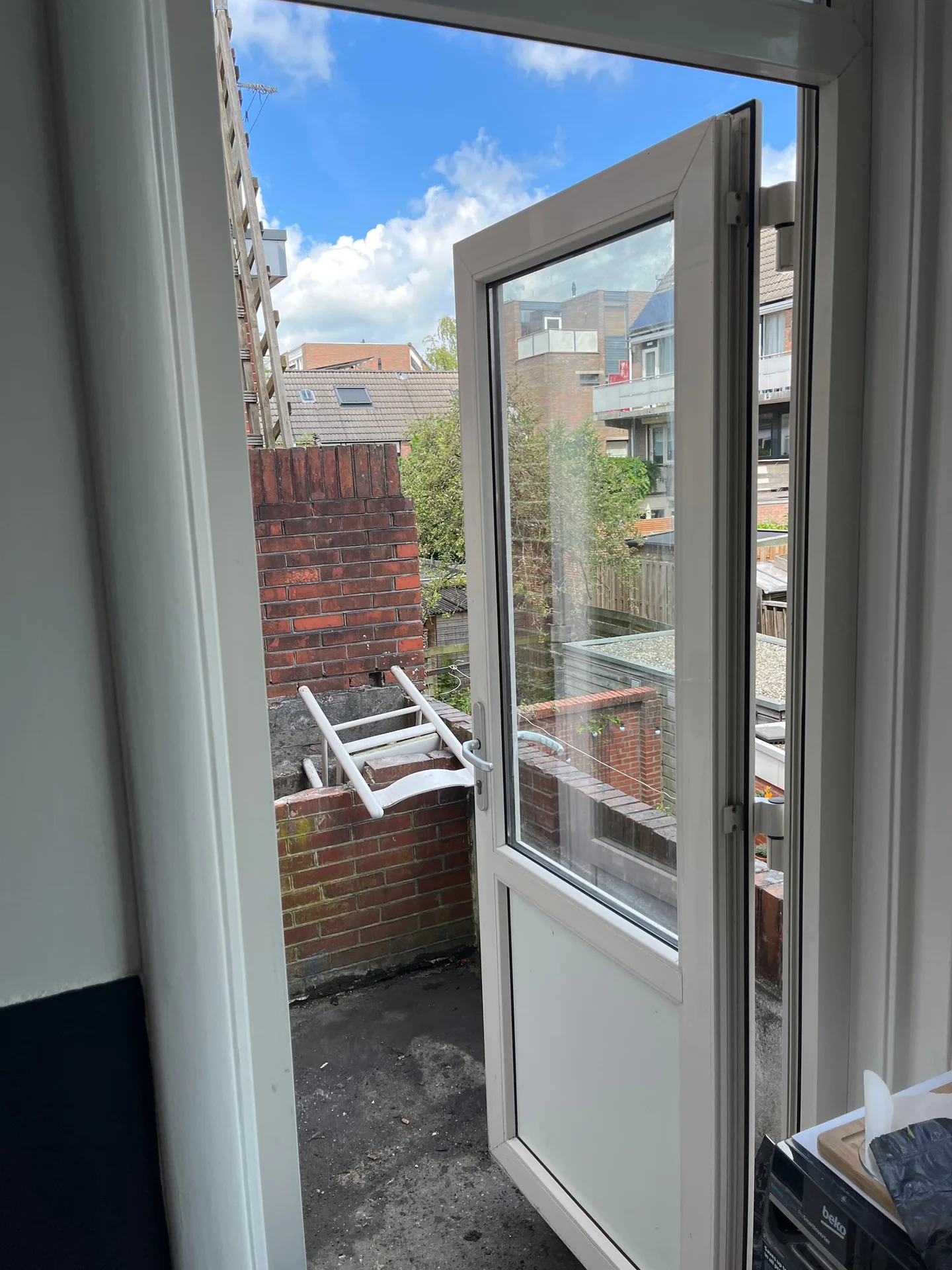 Foto van de Kamer gelegen aan de Friesestraatweg in Groningen