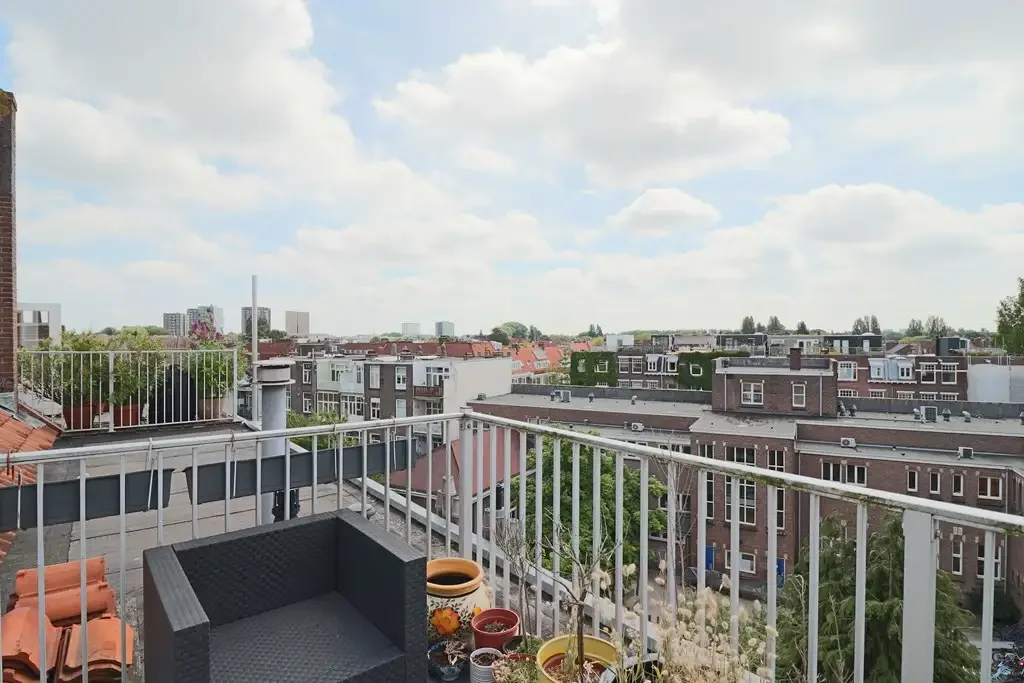 Foto van de Appartement gelegen aan de Linnaeuskade in Amsterdam