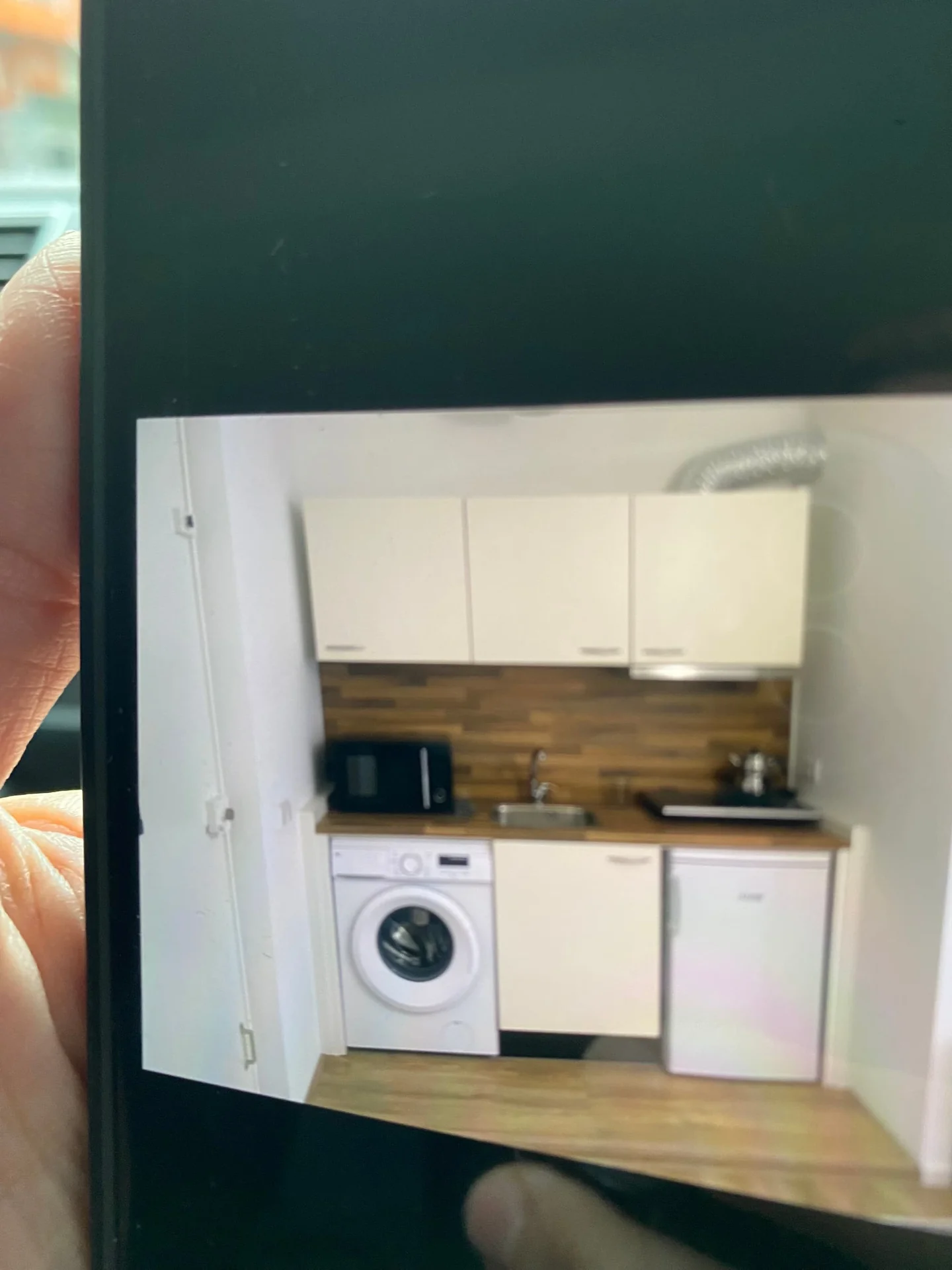 geblurde versie van de foto als achtergrond