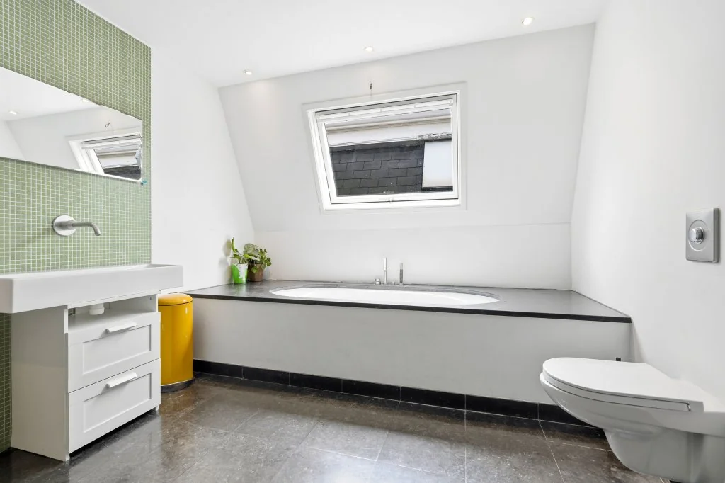 Foto van de Appartement gelegen aan de Sarphatistraat in Amsterdam