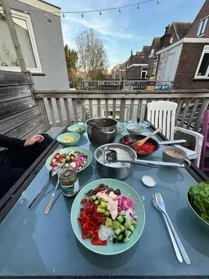 Foto van de Kamer gelegen aan de Warmoezierstraat in Delft