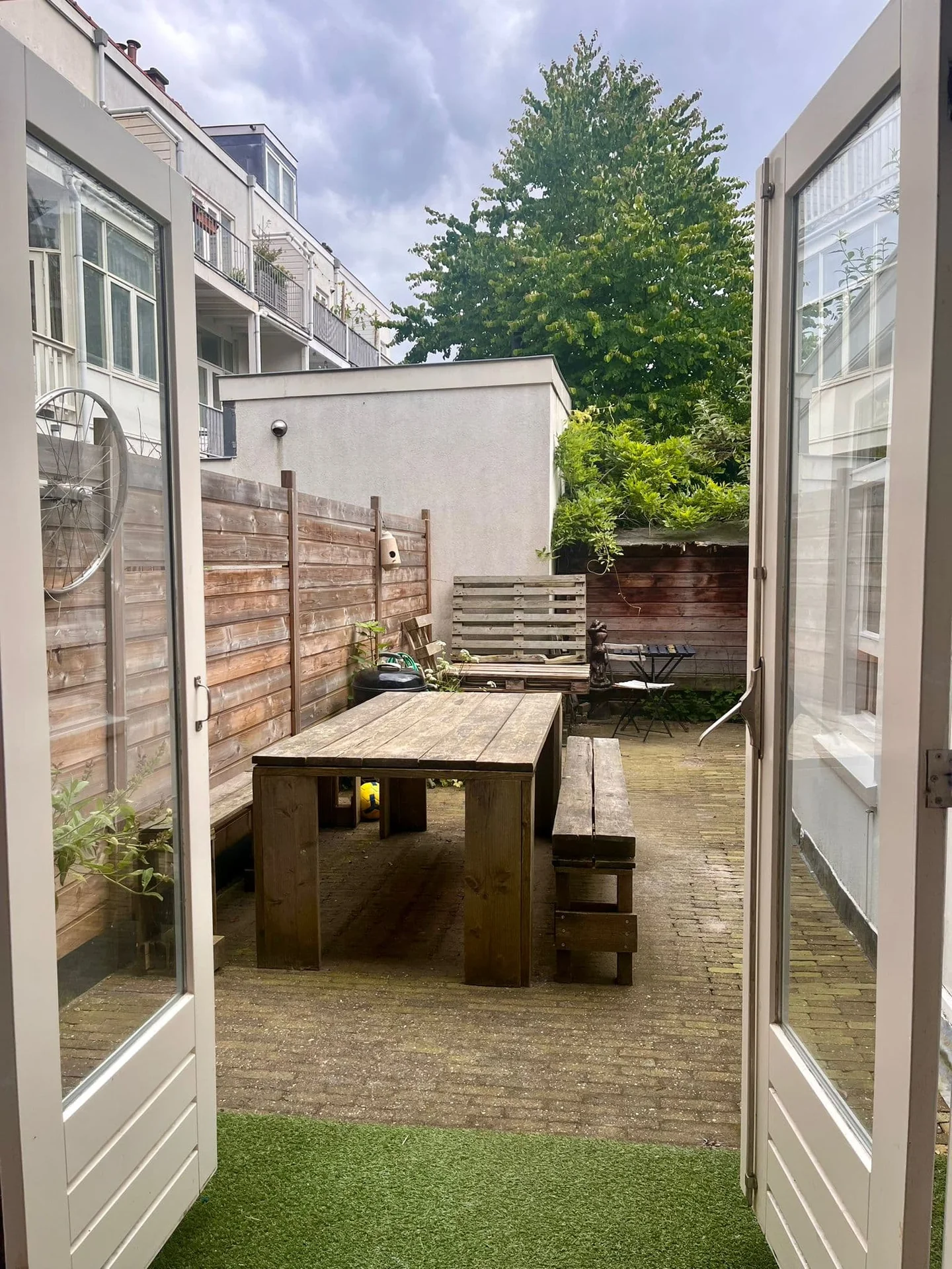 Foto van de Kamer gelegen aan de De Perponcherstraat in Den Haag