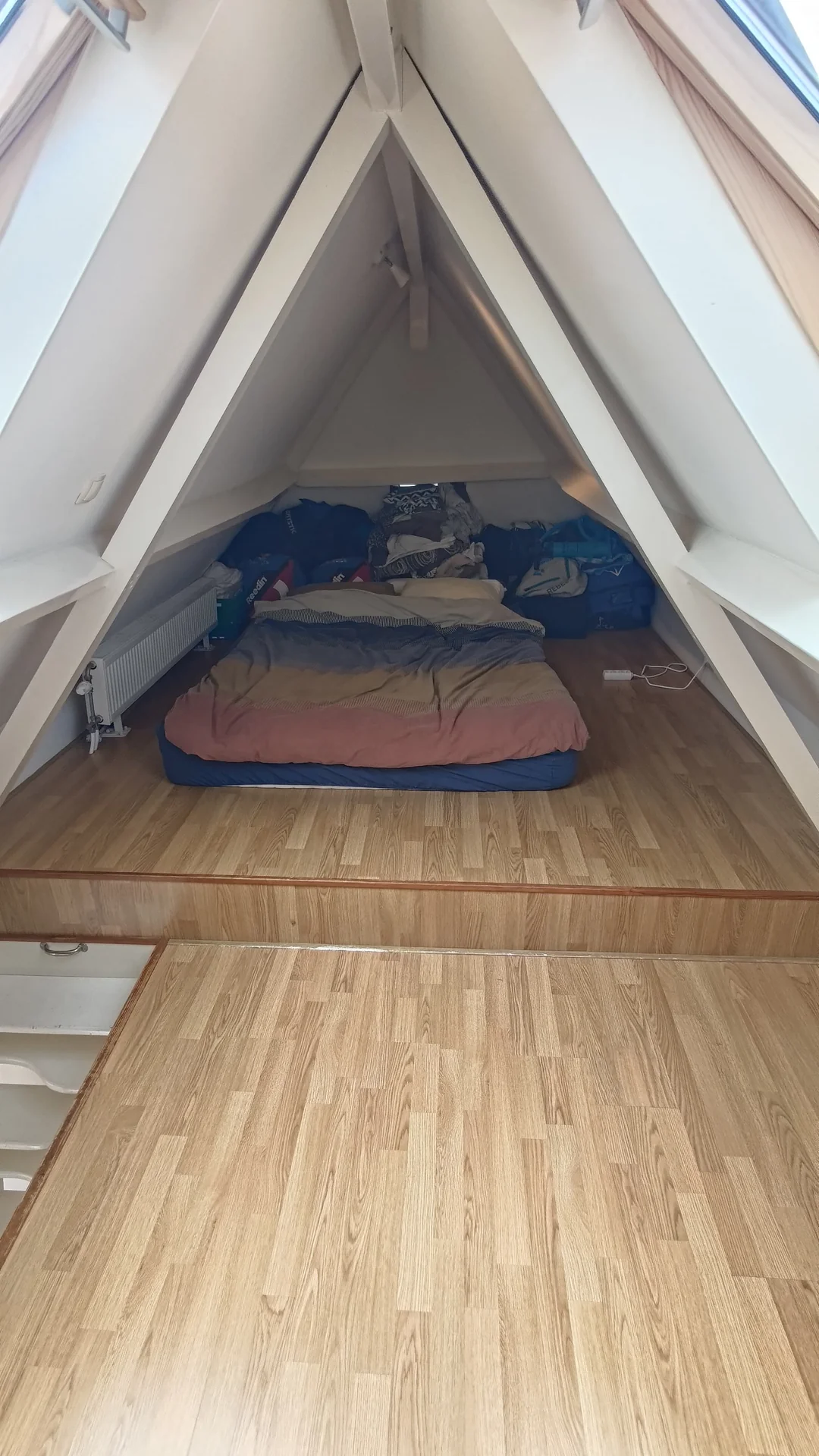 Foto van de Kamer gelegen aan de De Perponcherstraat in Den Haag