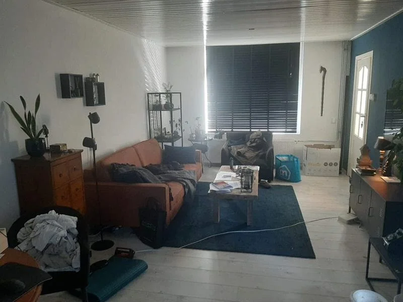 geblurde versie van de foto als achtergrond