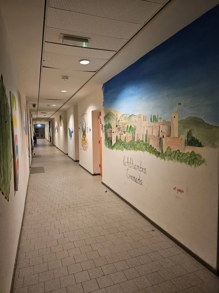 geblurde versie van de foto als achtergrond