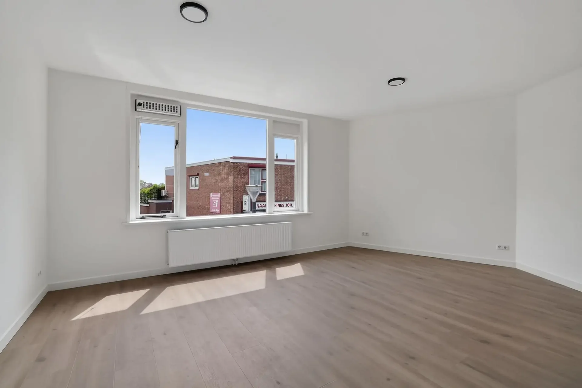 Foto van de Appartement gelegen aan de Dorpsstraat in Uithoorn