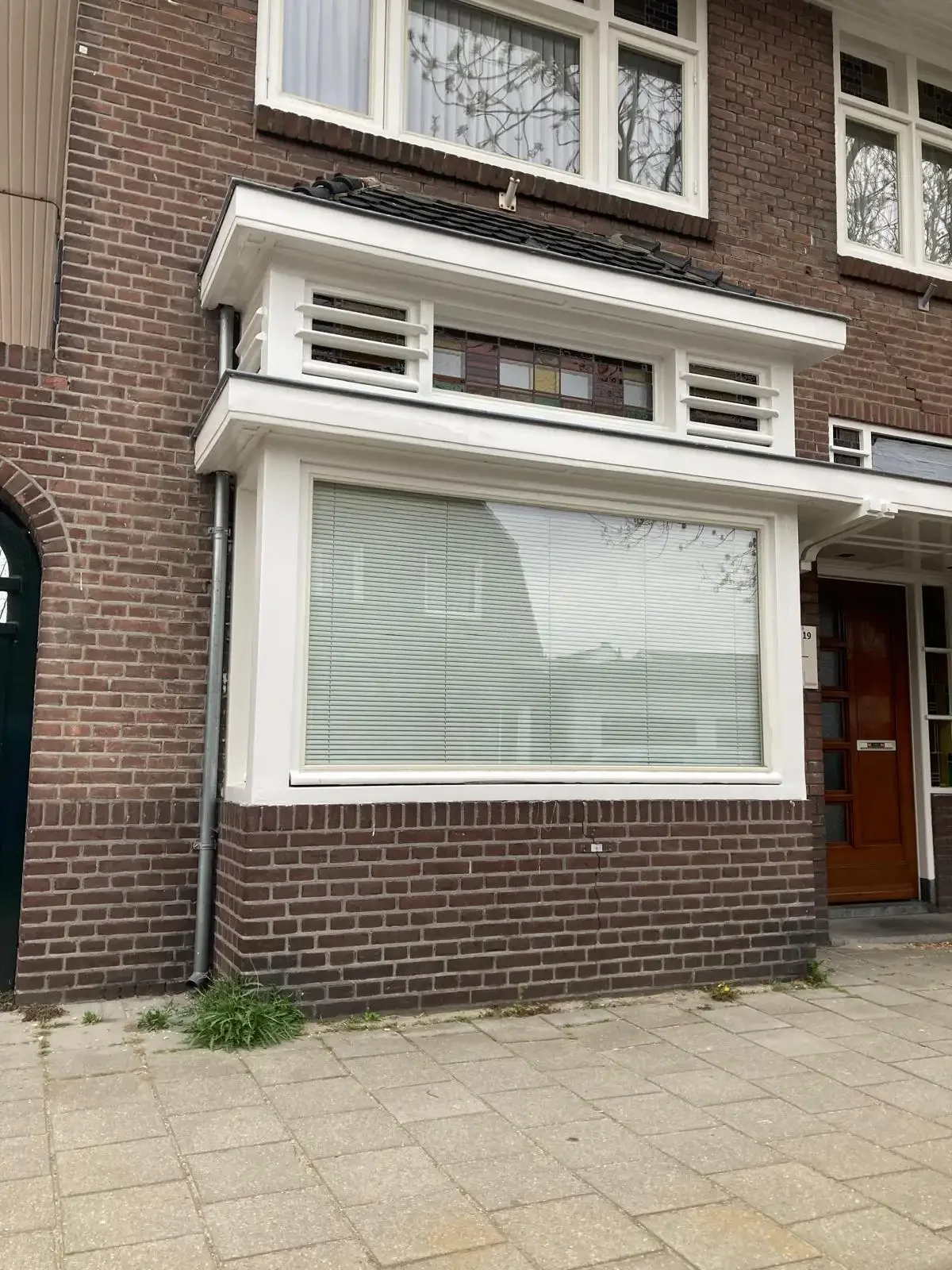 geblurde versie van de foto als achtergrond