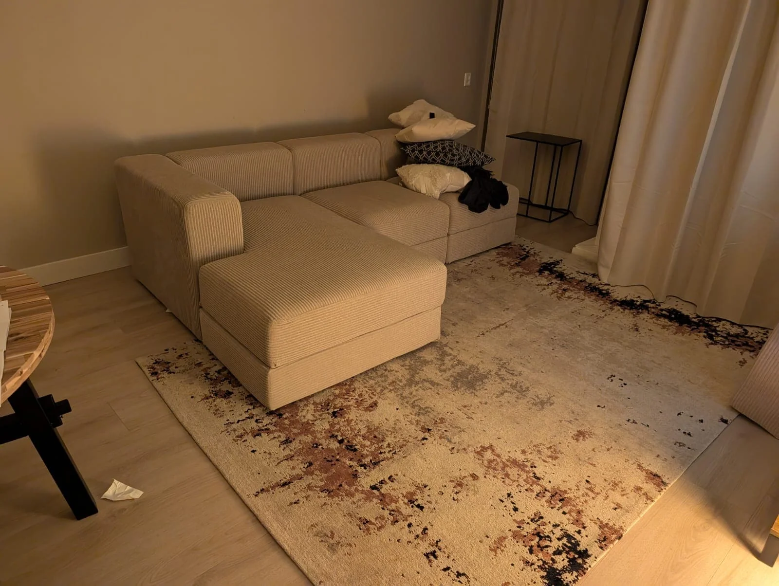 geblurde versie van de foto als achtergrond